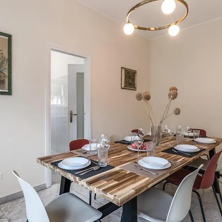 Casa Nostra Vaticano Apartment
