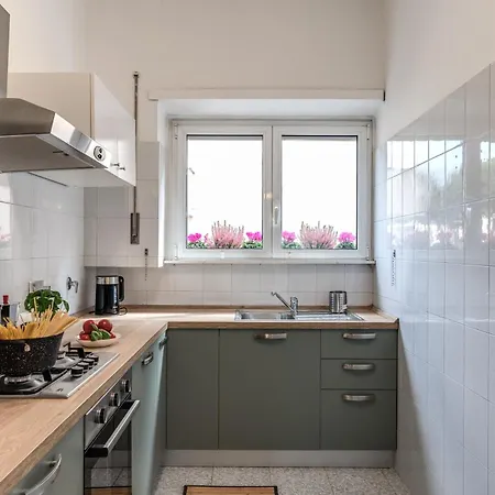 Casa Nostra Vaticano Apartment *